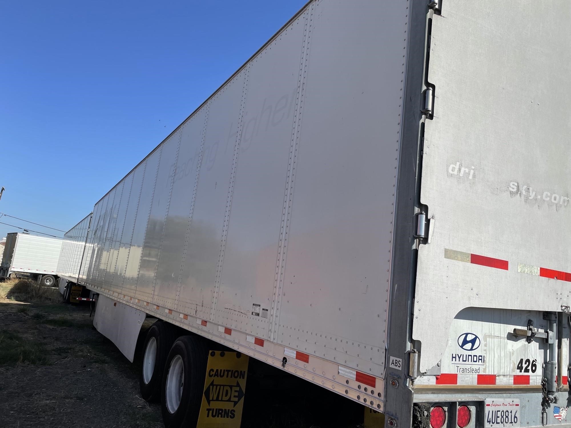 2016 HYUNDAI DRY VAN - Coast Hyundai Trailer